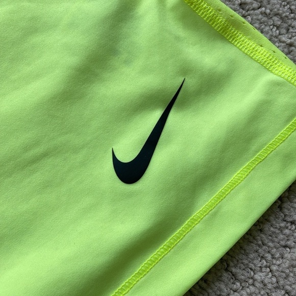 Nike Dri Fit Tank - Picture 5 of 6